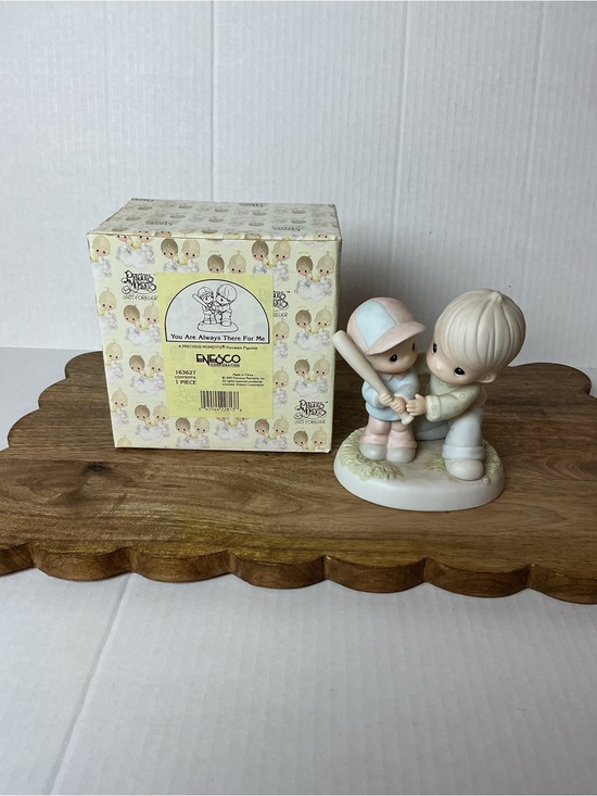 Precious Moments Other - Precious Moments 'You Are Always There For Me' figurine 1995